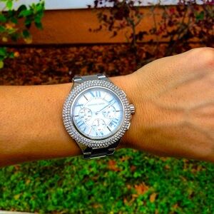Michael Kors silver with diamonds watch 💎⌚️⏱️